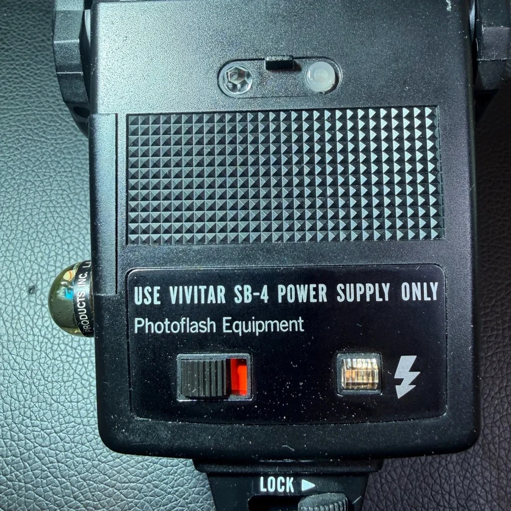 Vivitar 283 Black Flash Unit